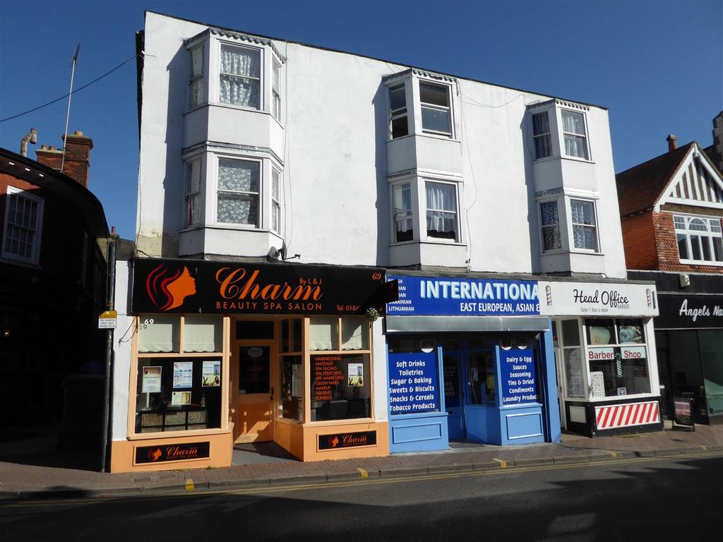 Property photo 1 of 13 3 x Shops &amp; 3 x 2 Bed Flats