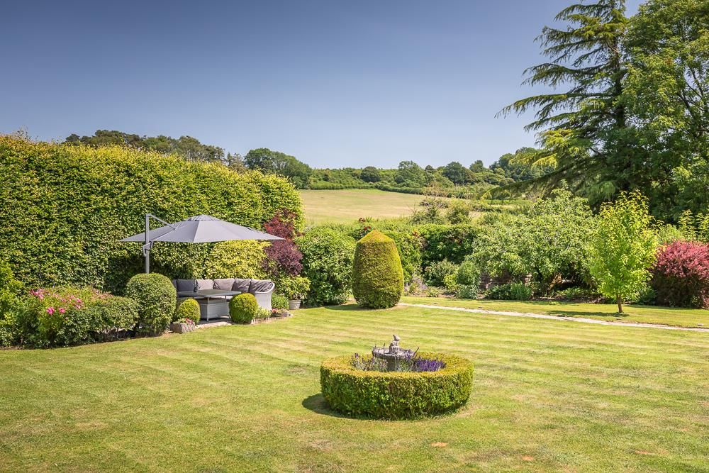 Property photo 2 of 25 Beautifully Landscaped Garden And Seating Area