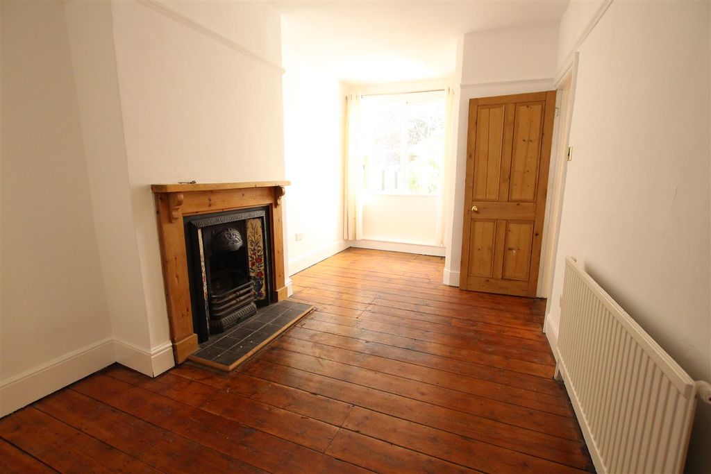 Property photo 3 of 13 Img_2155.Jpg