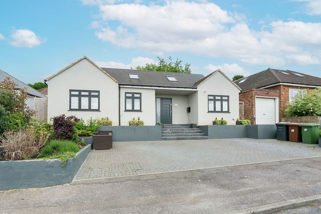 Property photo 1 of 36