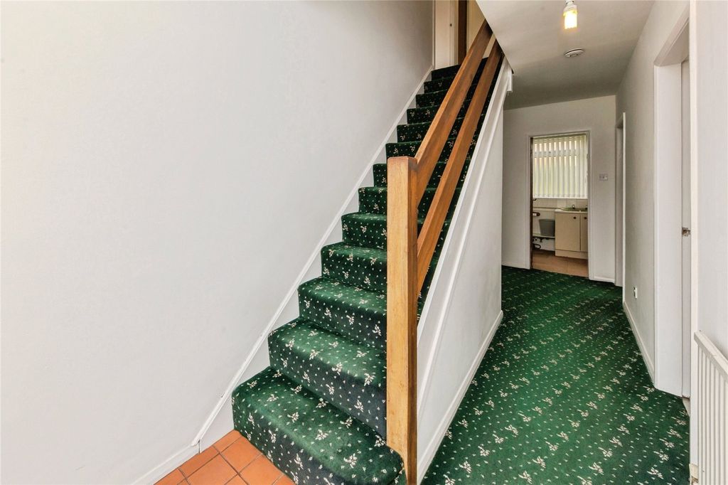 Property photo 2 of 22 Picture No. 08