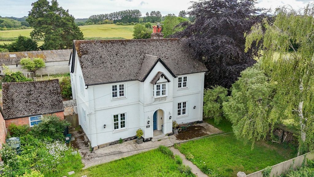 Property photo 1 of 42