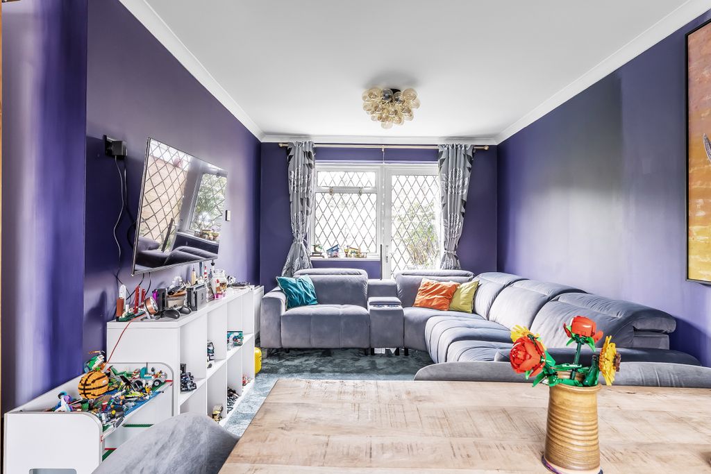 Property photo 3 of 22 3