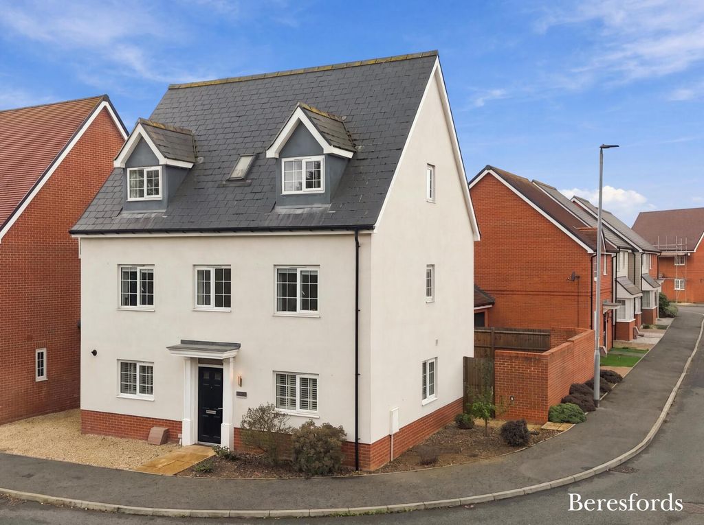 Property photo 1 of 36 Picture No. 04