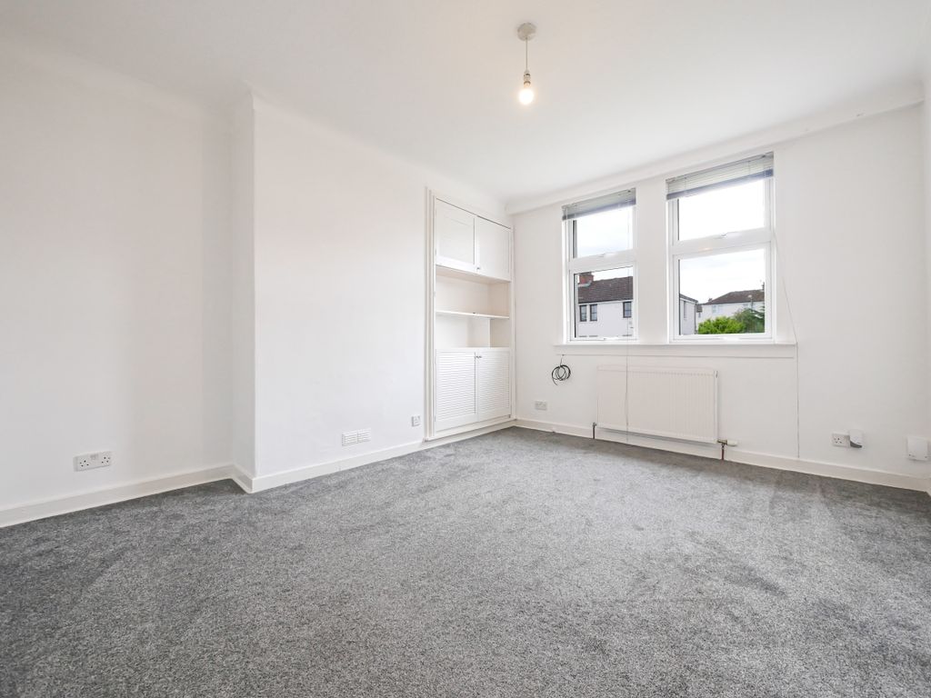 Property photo 2 of 9 Lounge-2