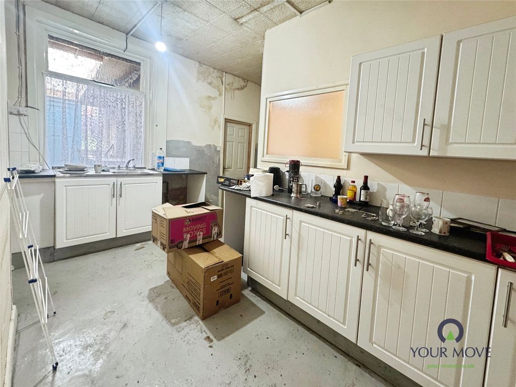 Property photo 3 of 12 Picture No. 25