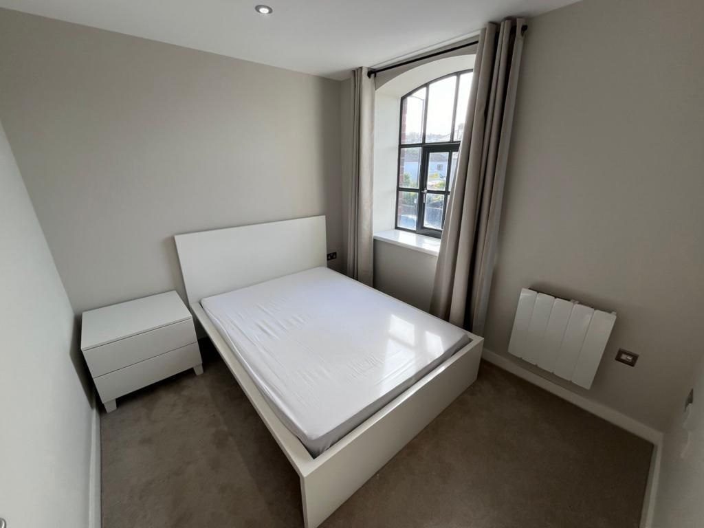 Property photo 3 of 5 Master Bedroom