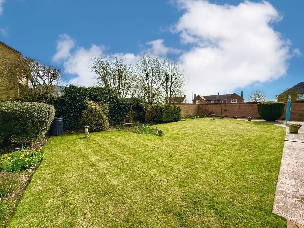 Property photo 3 of 18 Photo 3