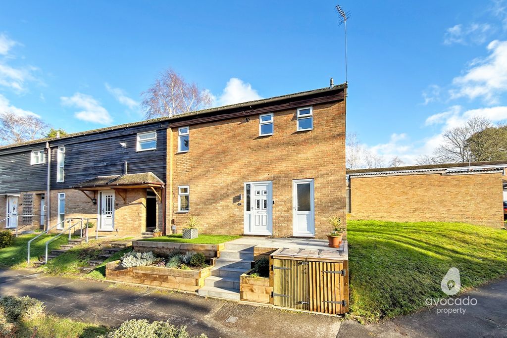 Property photo 1 of 13 4794470