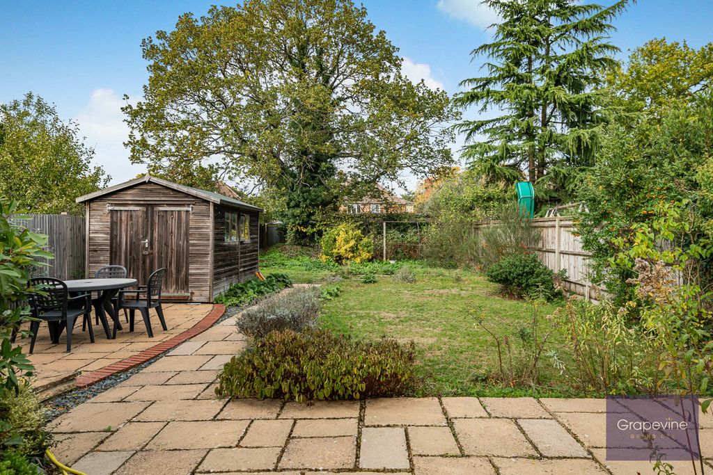 Property photo 2 of 22