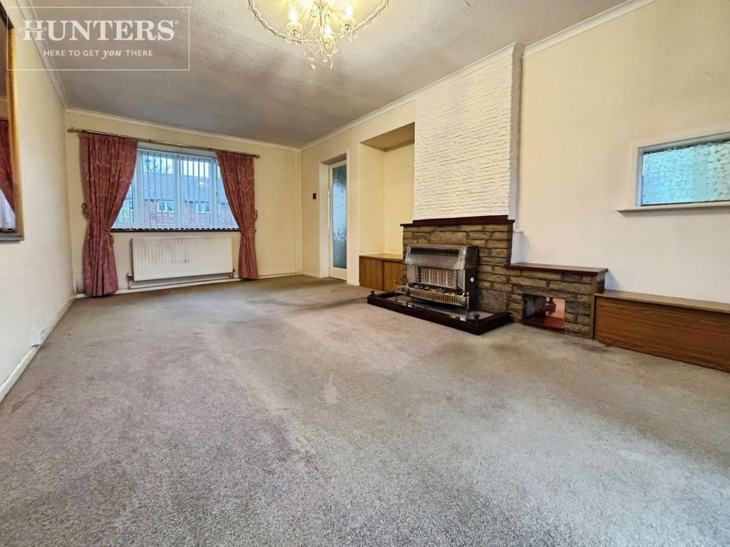 Property photo 3 of 12 Pbox-Img.Jpg