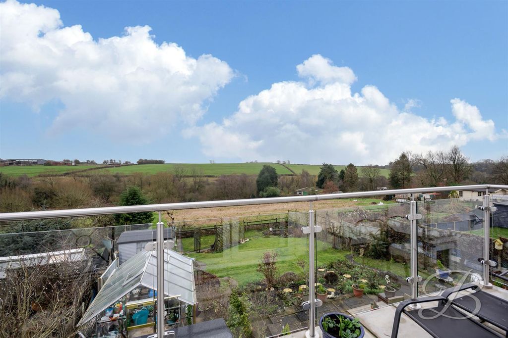 Property photo 2 of 38 Ccltd-15.Jpg