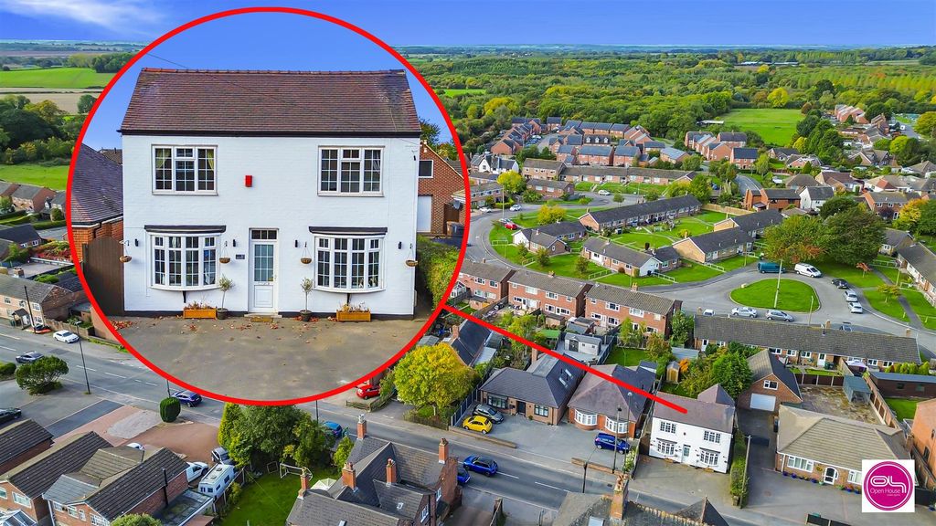 Property photo 2 of 32 Main Street, Overseal (3).Jpg