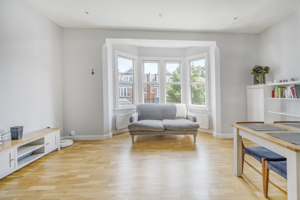 Property photo 1 of 15 1151329 (2)