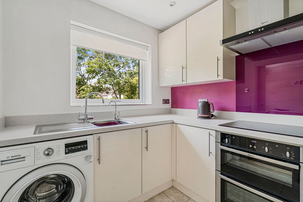 Property photo 2 of 20 51_87021