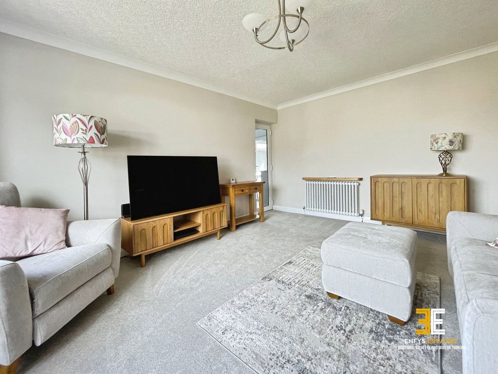 Property photo 3 of 29