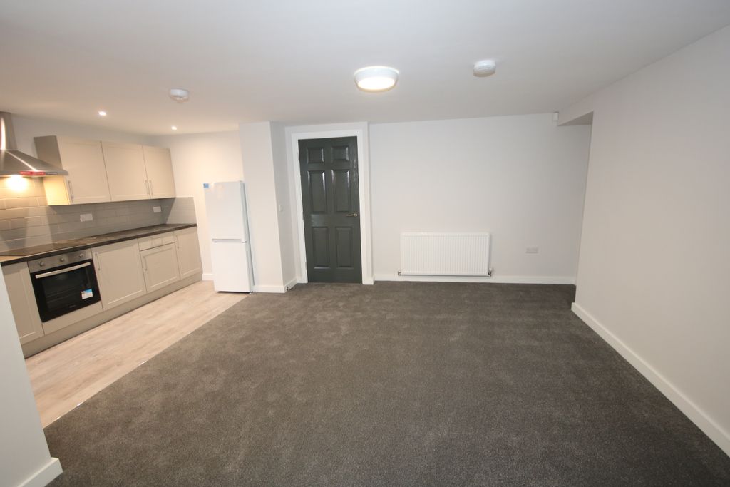 Property photo 2 of 4 Lounge