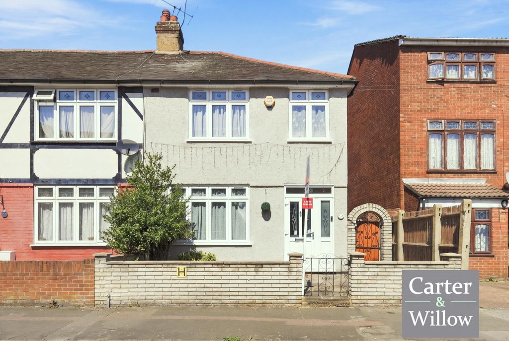 Property photo 1 of 24
