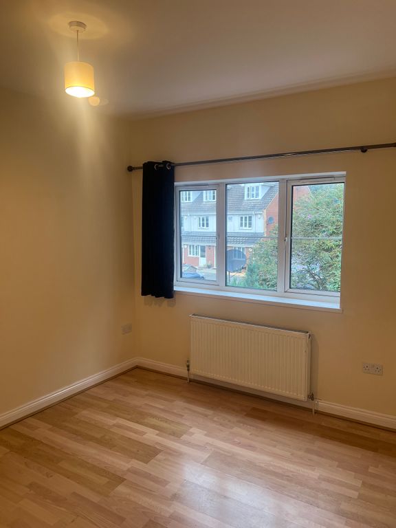 Property photo 3 of 5