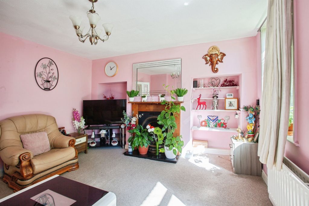 Property photo 2 of 16