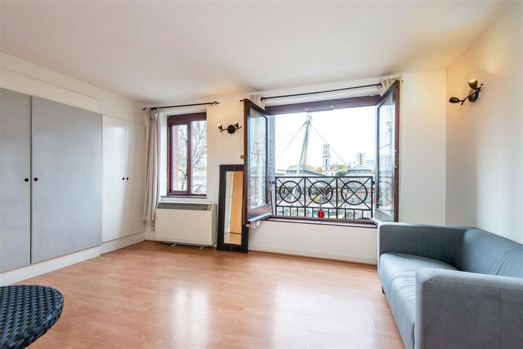 Property photo 2 of 5