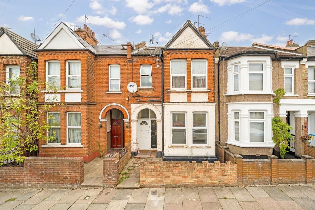 Property photo 1 of 6
