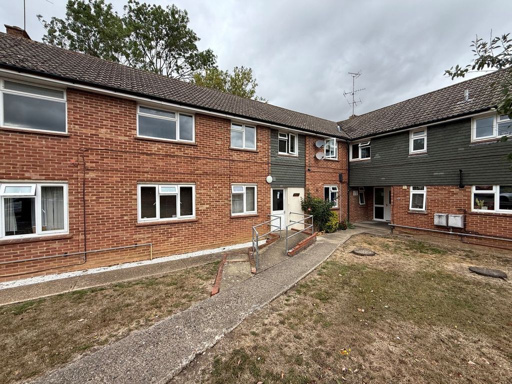 Property photo 1 of 9