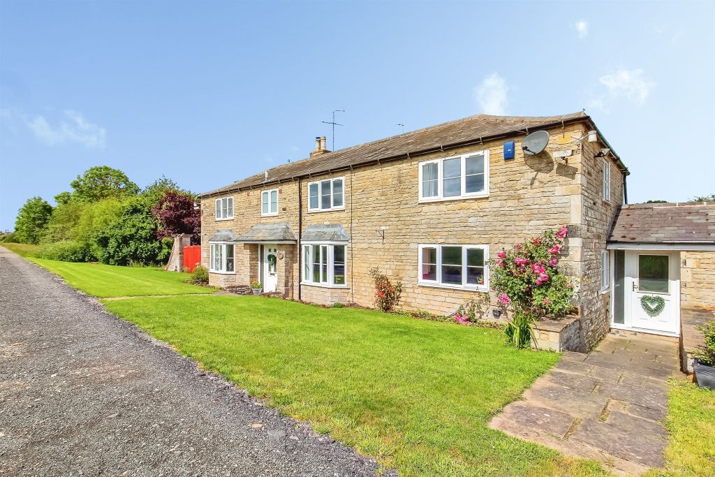 Property photo 1 of 33