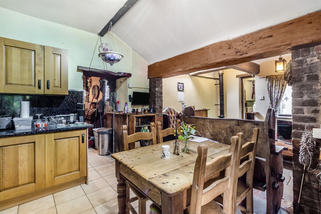 Property photo 3 of 38