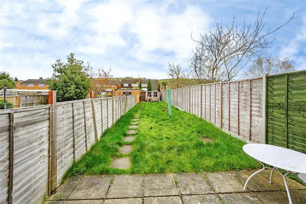 Property photo 2 of 14 Garden