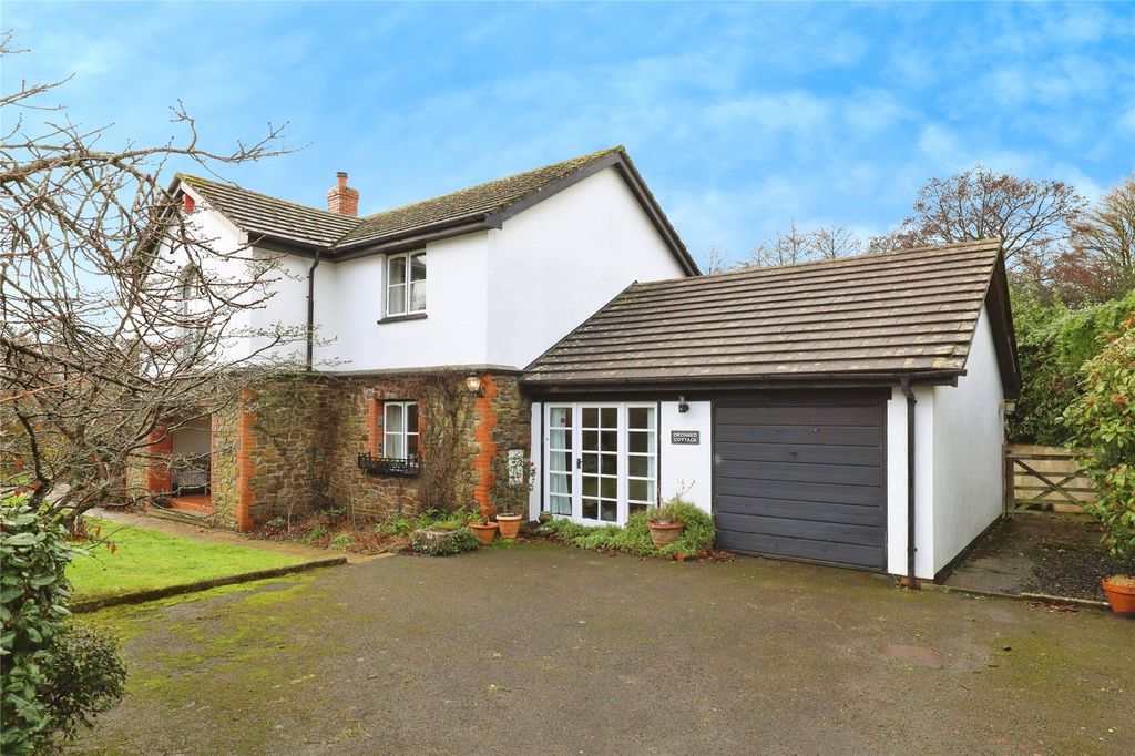 Property photo 1 of 29 Picture No. 02