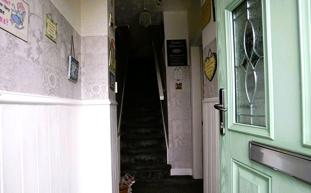 Property photo 2 of 18