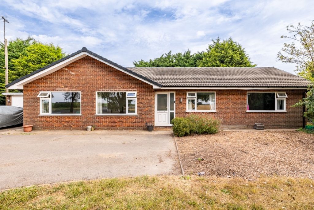 Property photo 2 of 26 The Dunhorse (Moulton Eaugate)-9