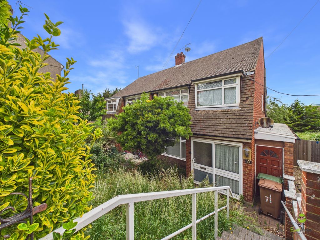 Property photo 1 of 16 Cam02615G0-Pr0222-Still018