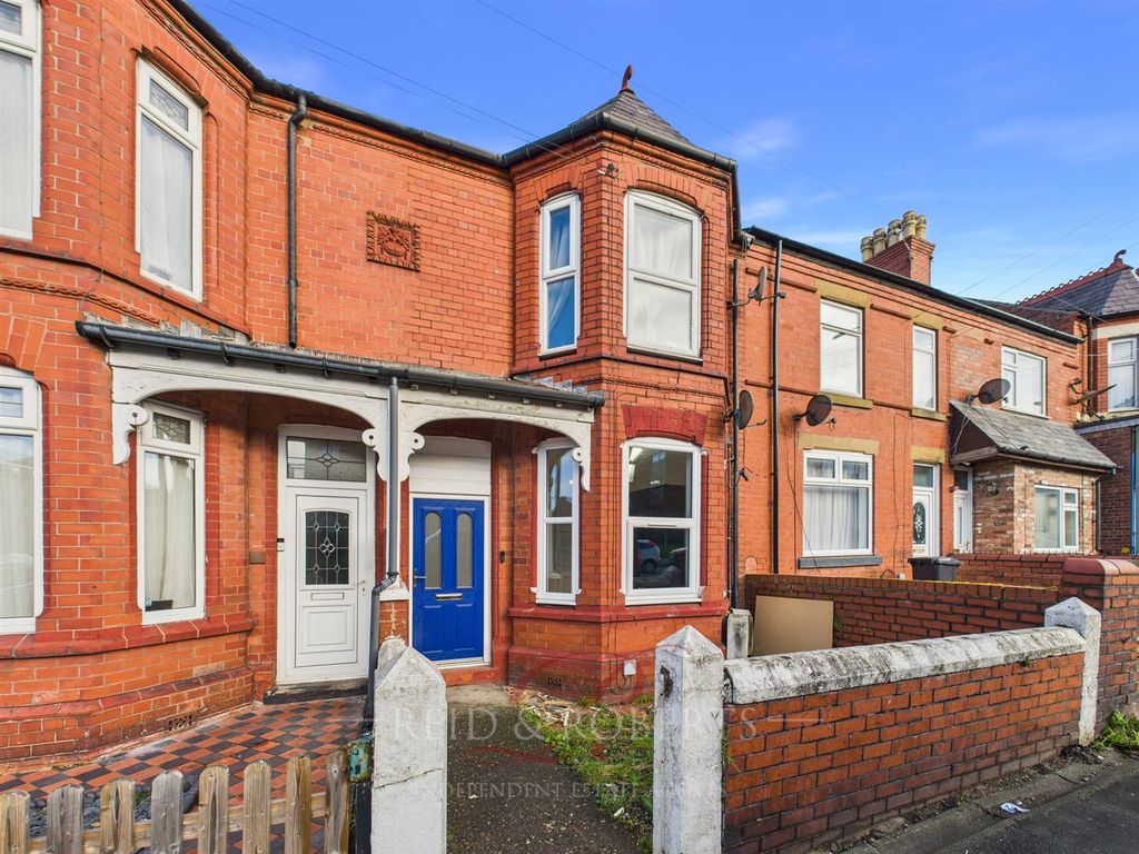 Property photo 1 of 12 Cam05148G0-Pr0115-Still021.Jpg