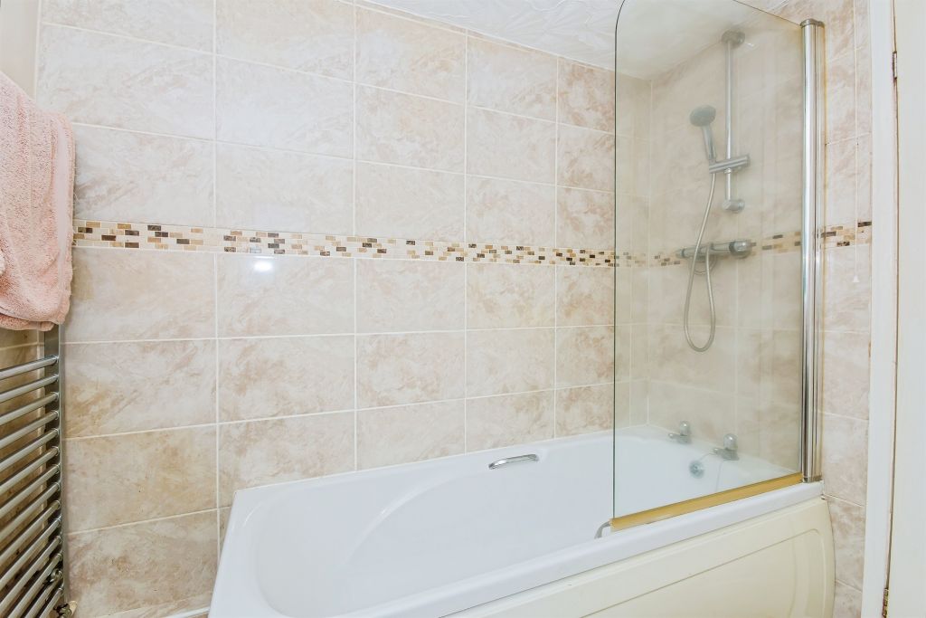 Property photo 2 of 3