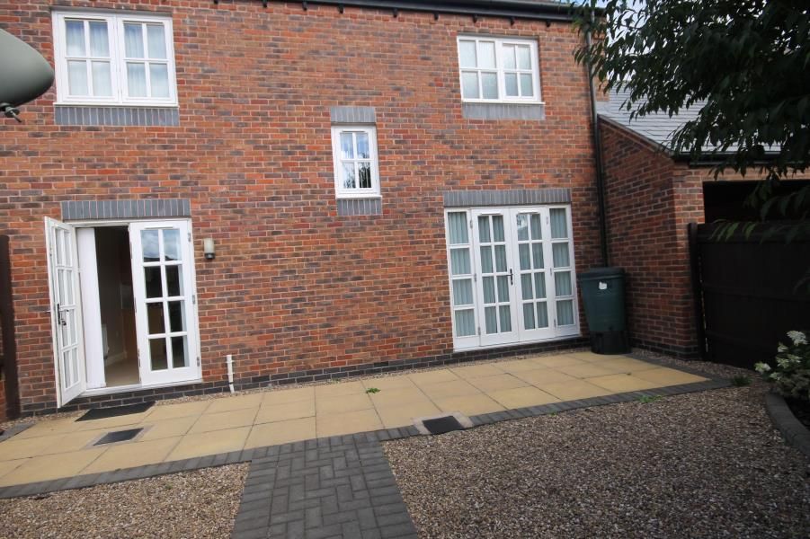 Property photo 3 of 25