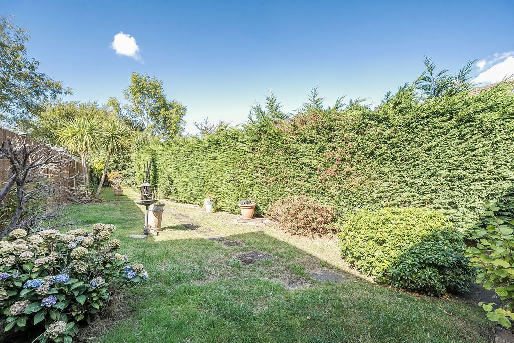 Property photo 3 of 17