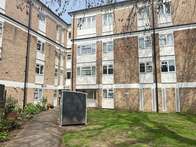 Property photo 1 of 11