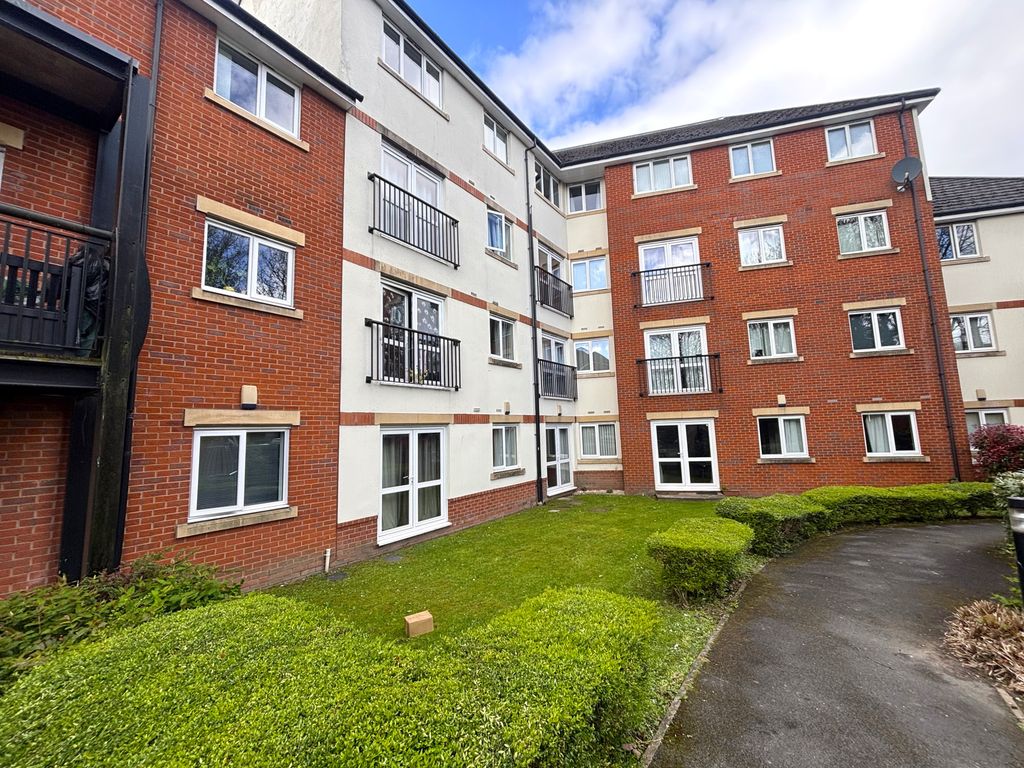 Property photo 2 of 14