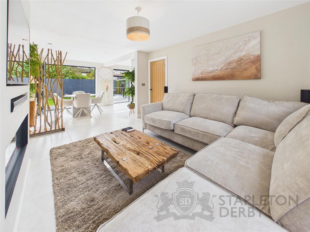 Property photo 1 of 21 Cam04709G0-Pr0359-Still003.Jpg