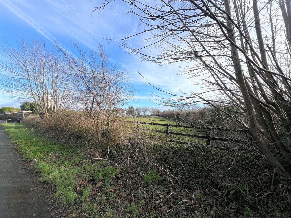 Property photo 2 of 11 Picture No. 09