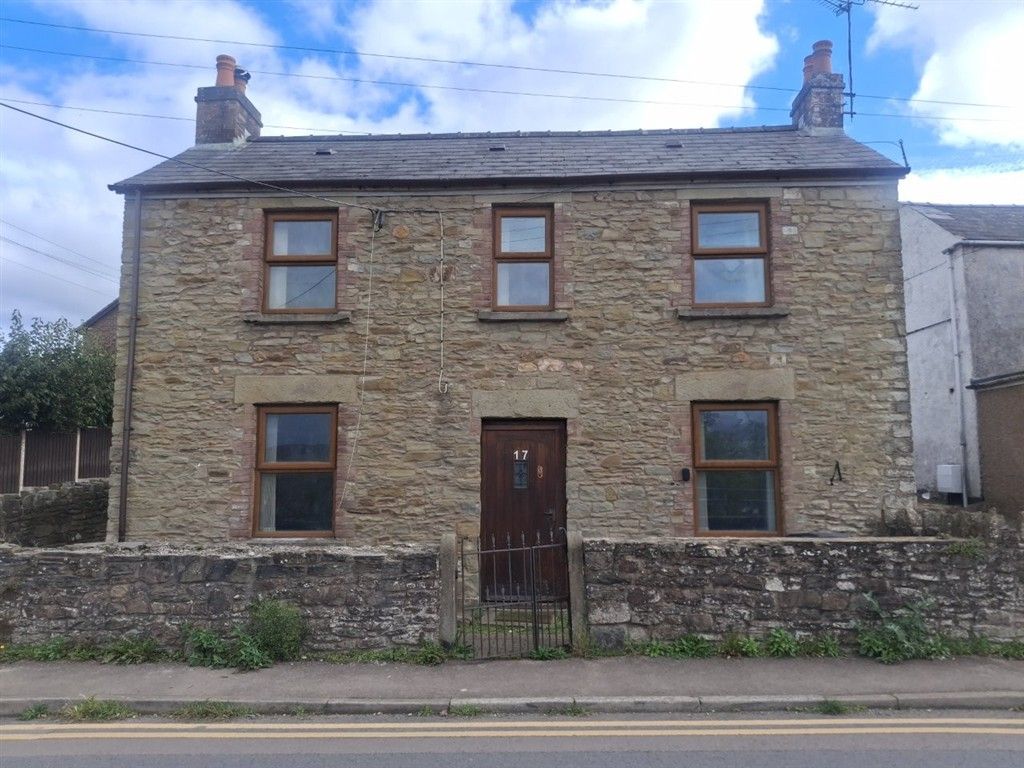 Property photo 1 of 10