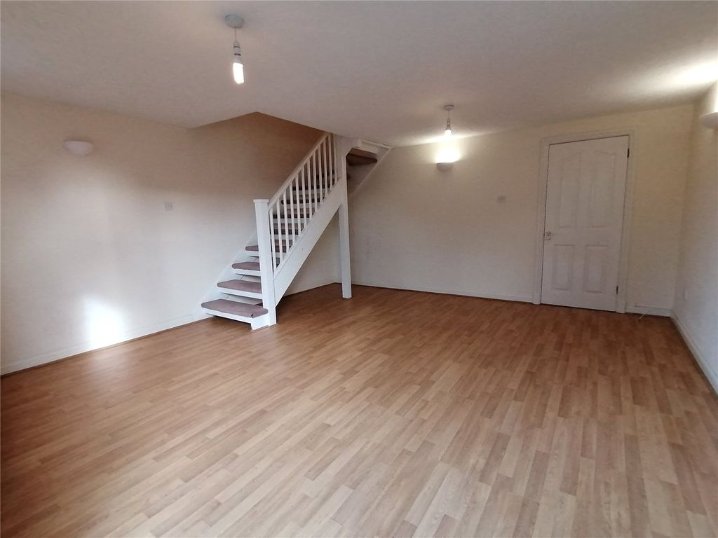 Property photo 2 of 6 Picture No. 06