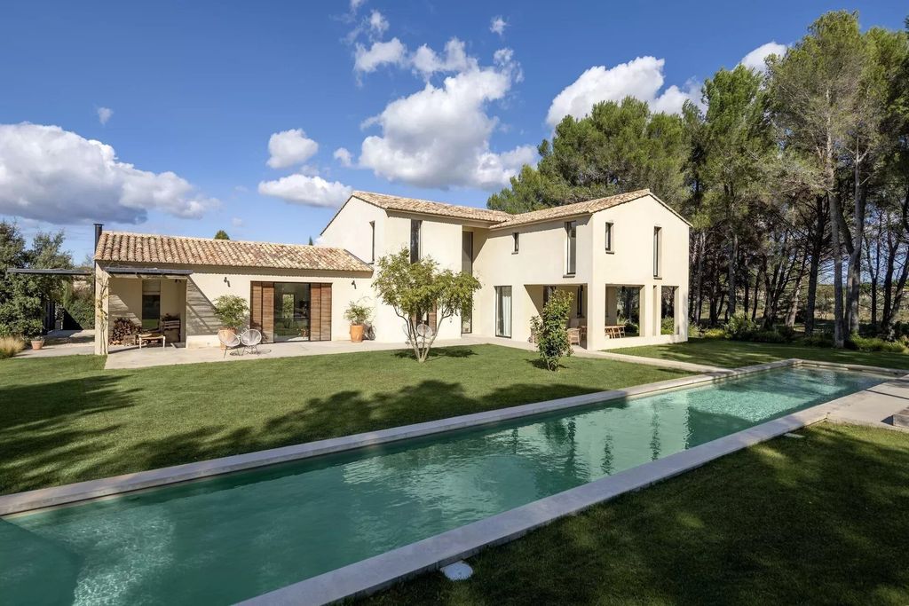Property photo 1 of 26 Eygalieres - Architect House With Alpilles View