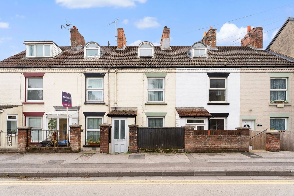 Property photo 1 of 16