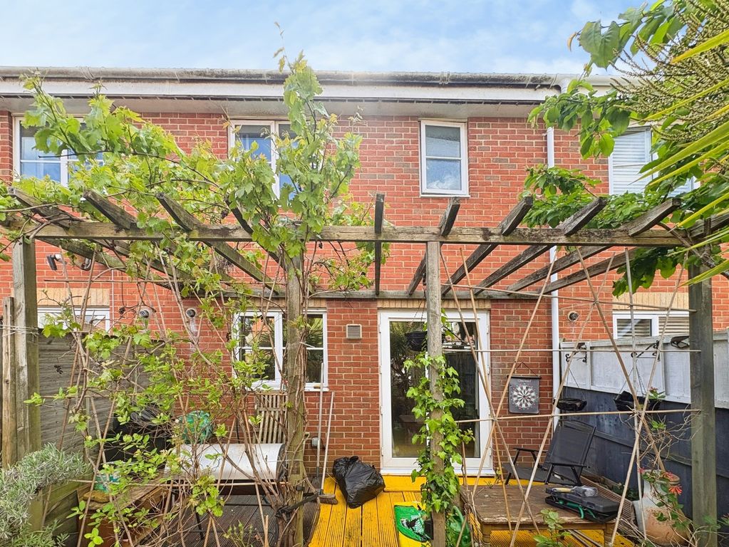 Property photo 3 of 11 Rear