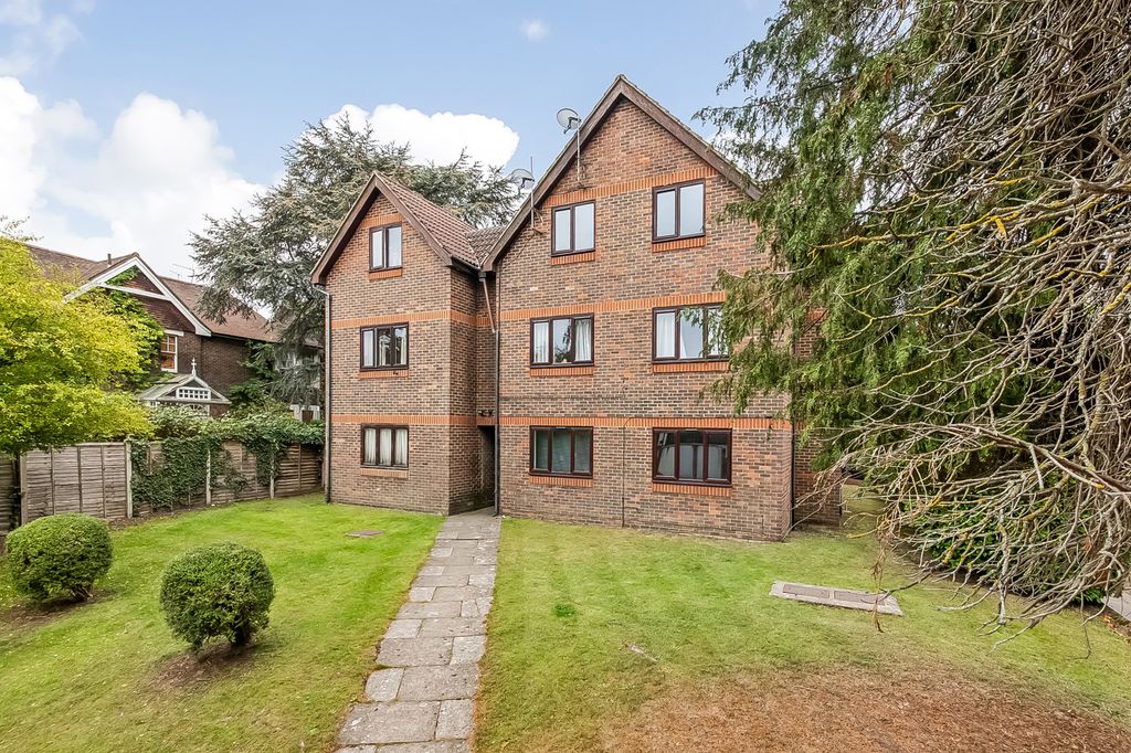 Property photo 1 of 10