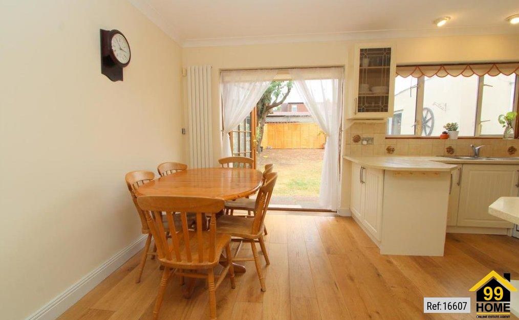 Property photo 2 of 10 Photo 1