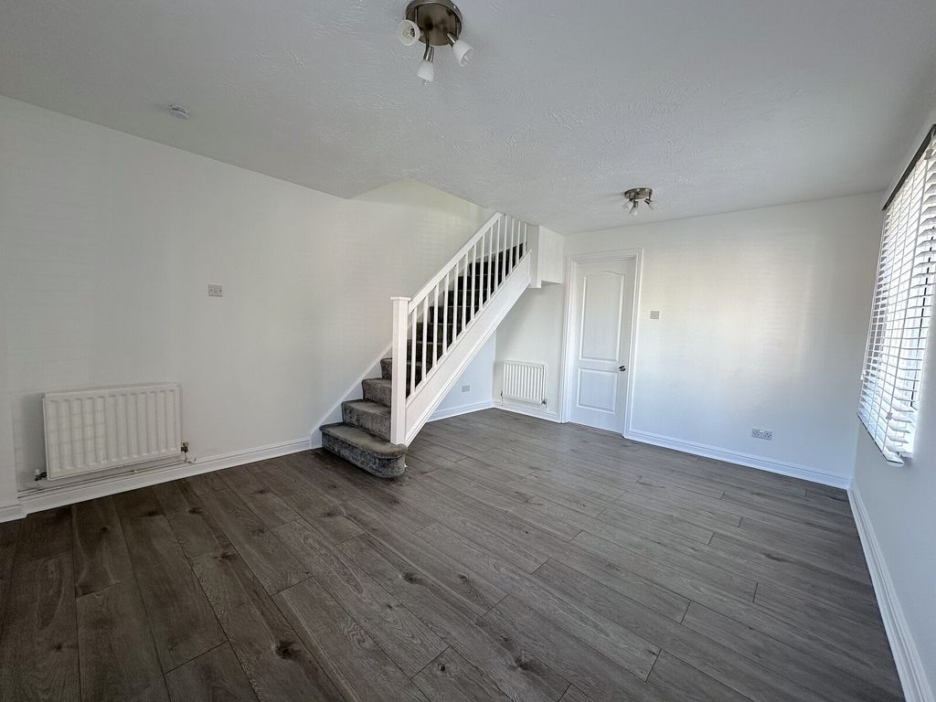 Property photo 3 of 12 Lounge View 1